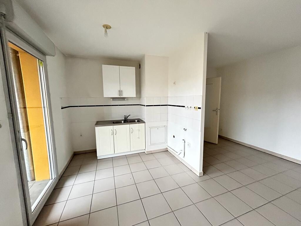 Toulouse 31200 Quartier Bonnefoy SANS FRAIS AGENCE  Agréable T3 Récent de 64.40 m² avec Terrasse, place de parking