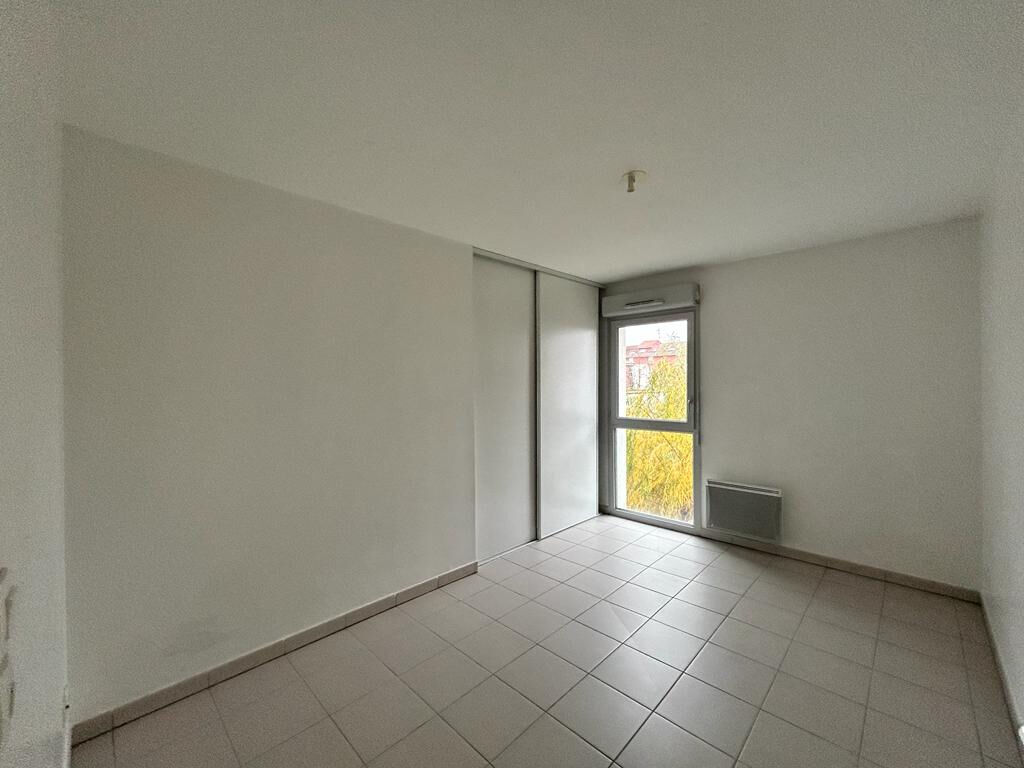 Toulouse 31200 Quartier Bonnefoy SANS FRAIS AGENCE  Agréable T3 Récent de 64.40 m² avec Terrasse, place de parking