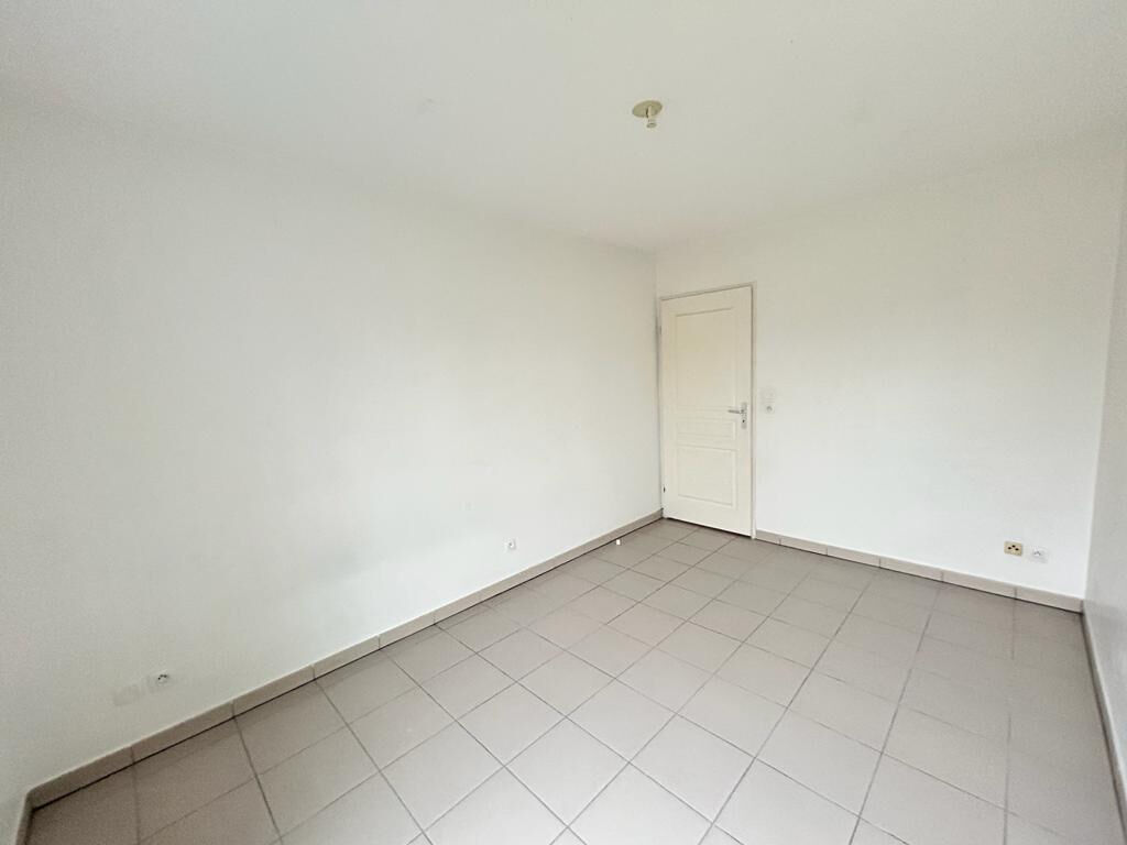 Toulouse 31200 Quartier Bonnefoy SANS FRAIS AGENCE  Agréable T3 Récent de 64.40 m² avec Terrasse, place de parking