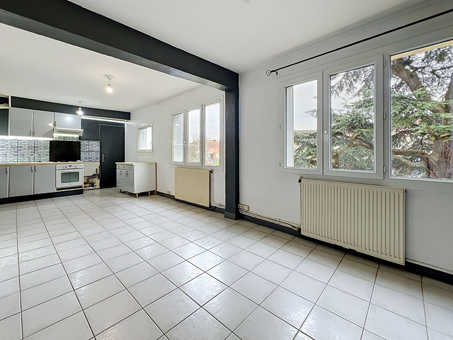 Appartement 3 pièces 57 m² · à Bourg les Valence · 57 m² · 109 000 €
