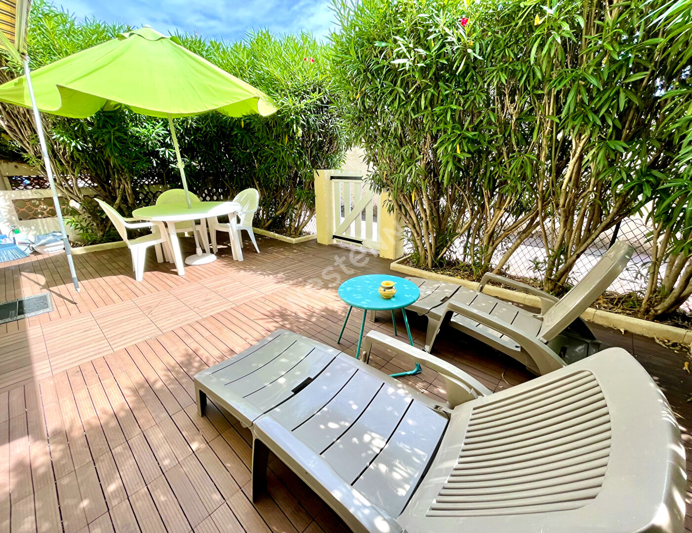 *RARE* T3 Renove en RDJ QUARTIER DES PLAINES GARAGE FERME