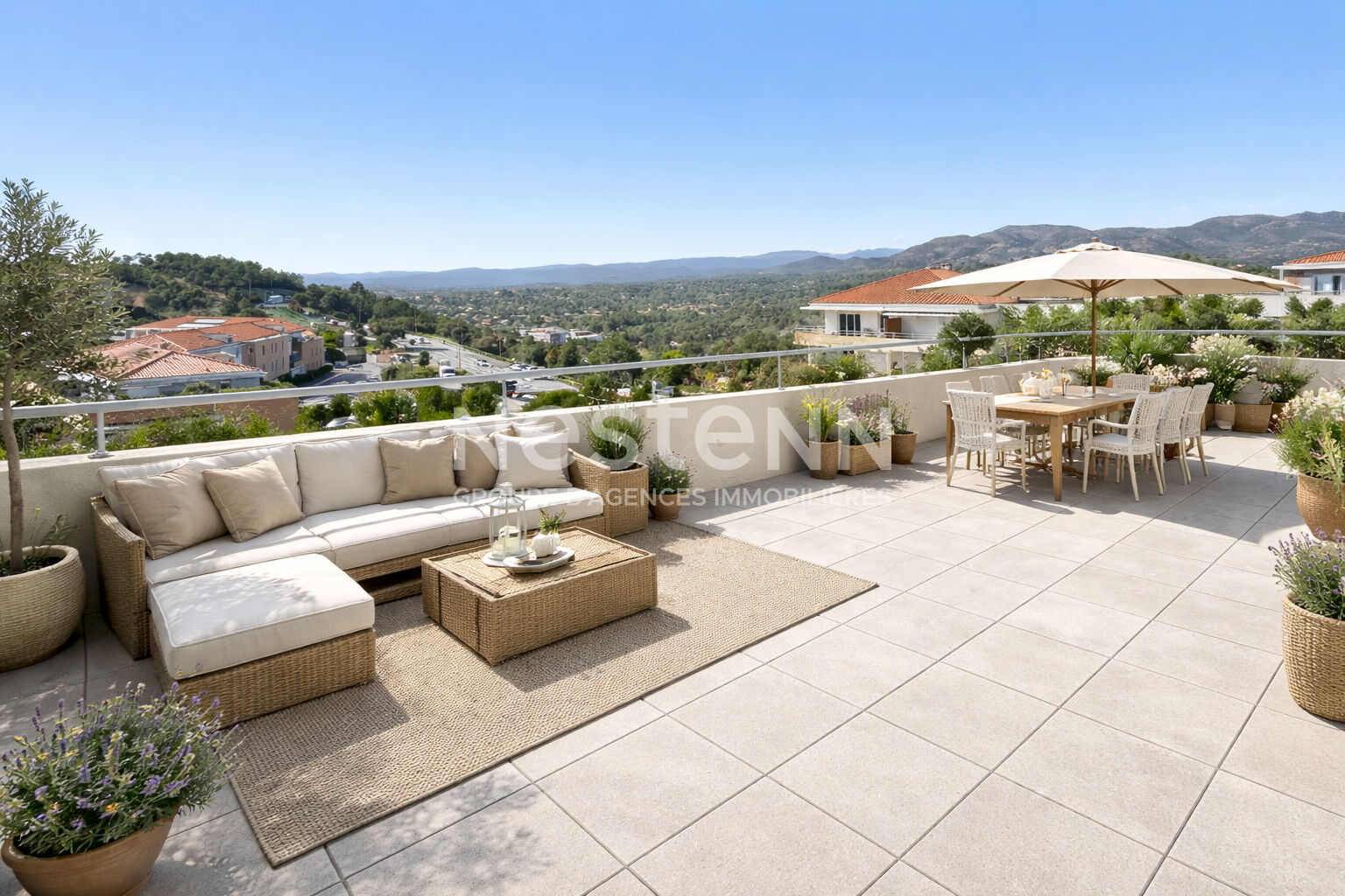 Appartement 5 pièces 110 m² · à Saint Raphael · 110 m² · 595 000 €