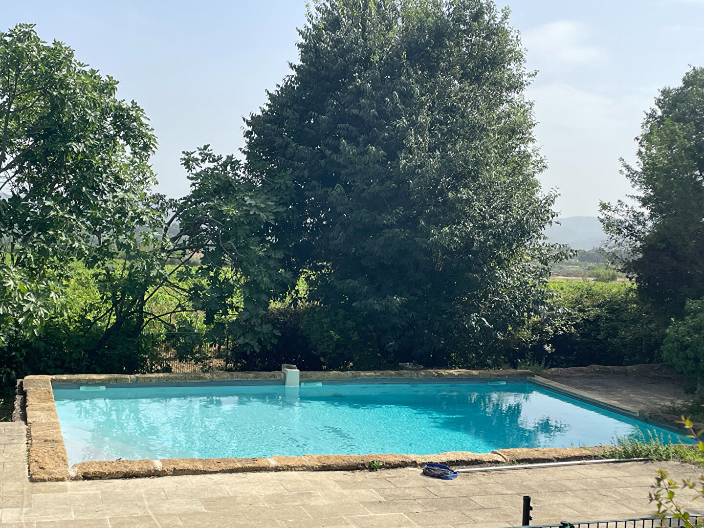 VENDU PAR NESTENN Authentique Bastide de 240 m2 sur 1 ha