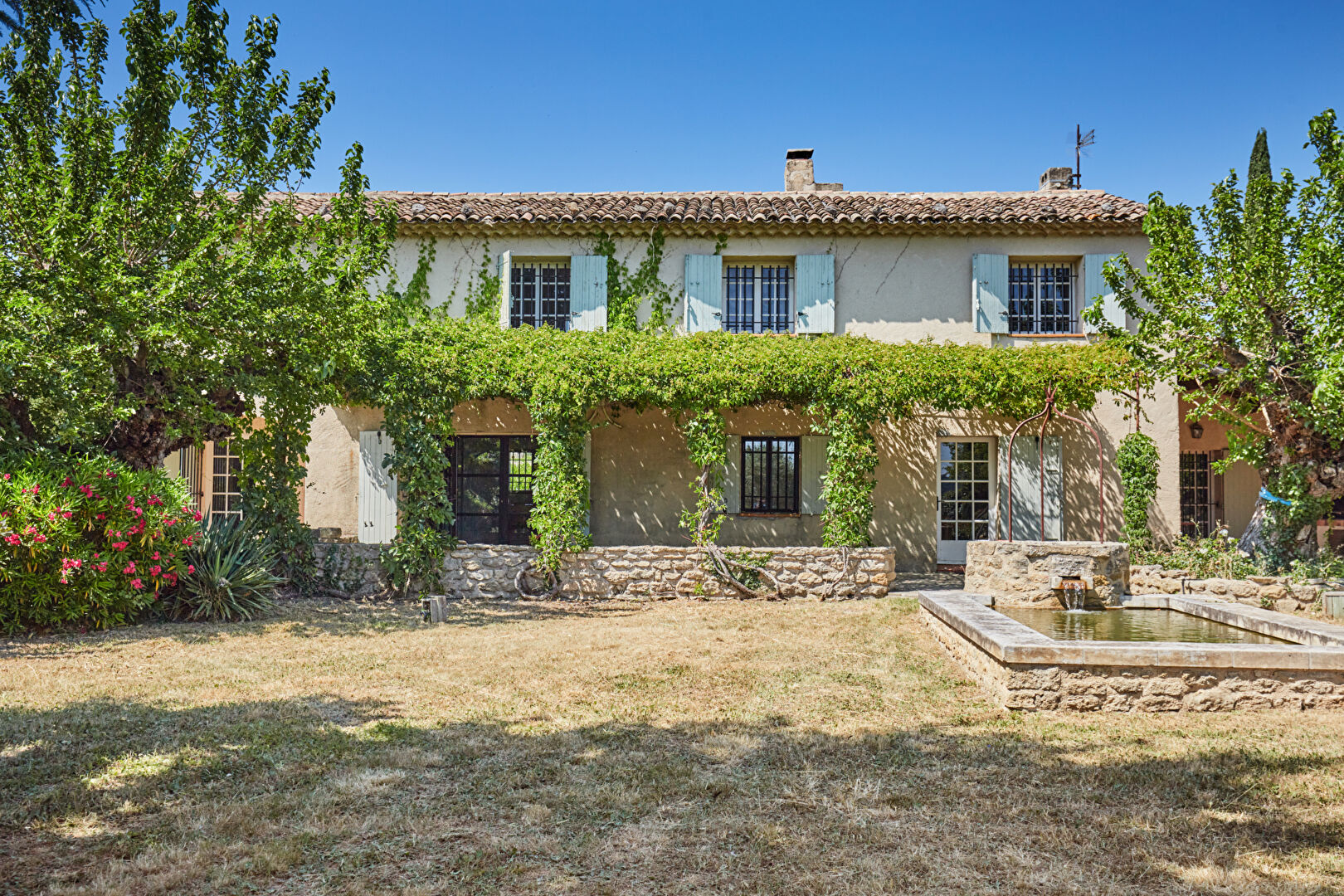 Maison 6 pièces 200 m² · à Cucuron · 200 m² · 1 260 000 €