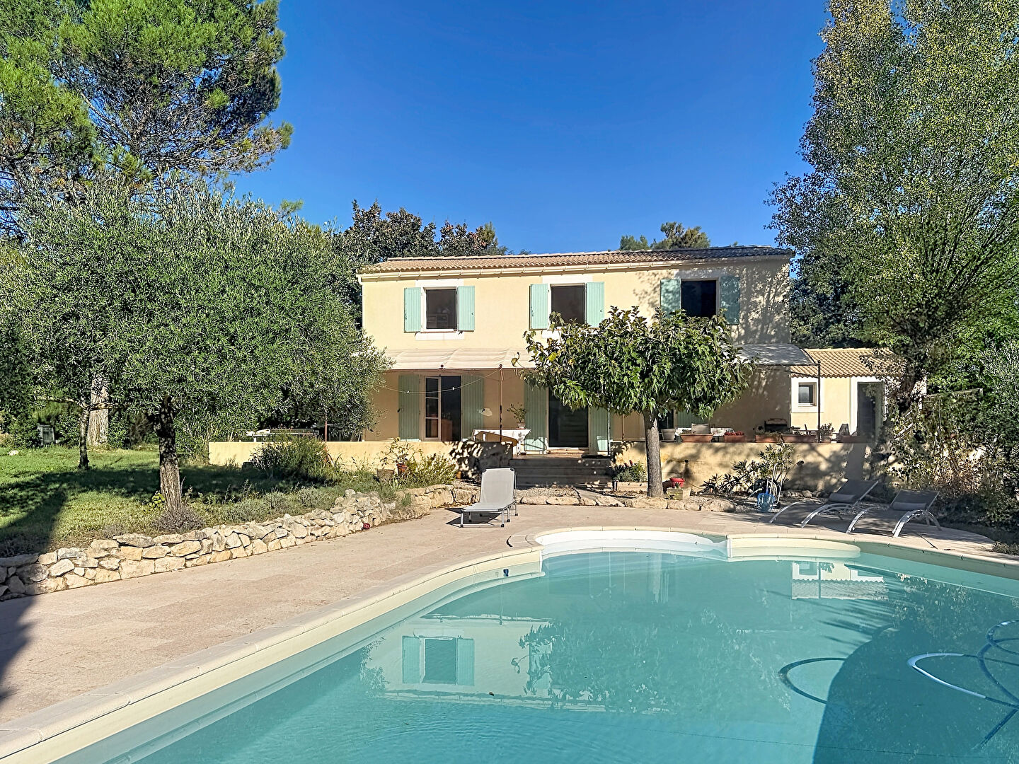 Maison 6 pièces 154 m² · au Puy-Sainte-Réparade · 154 m² · 579 000 €