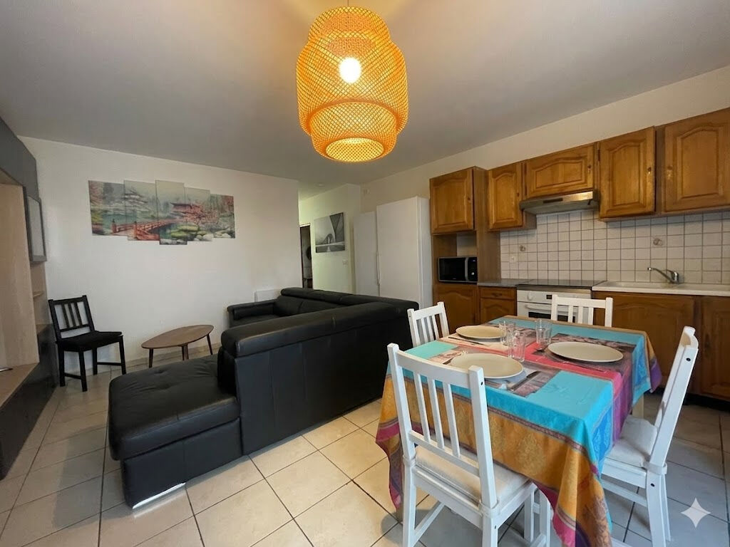 Appartement 3 pièces 60 m² · à Cucuron · 60 m² · 153 000 €