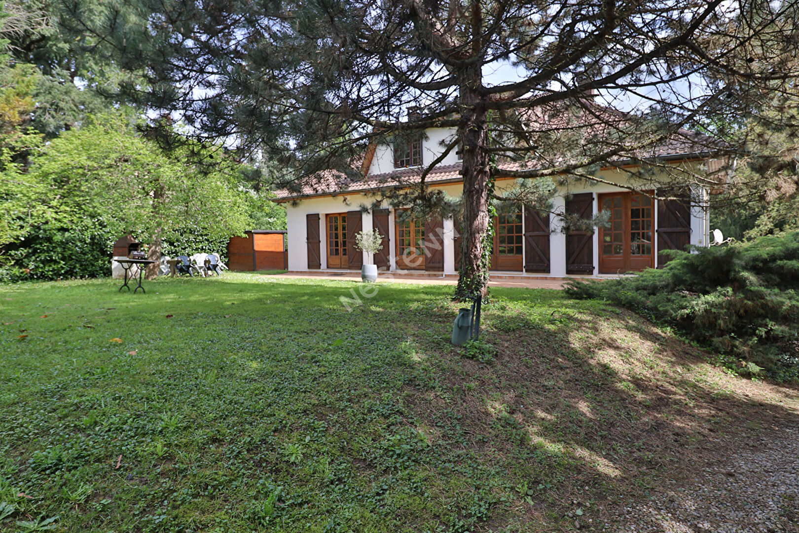 Maison Saint Genis Laval  - Au coeur de la verdure