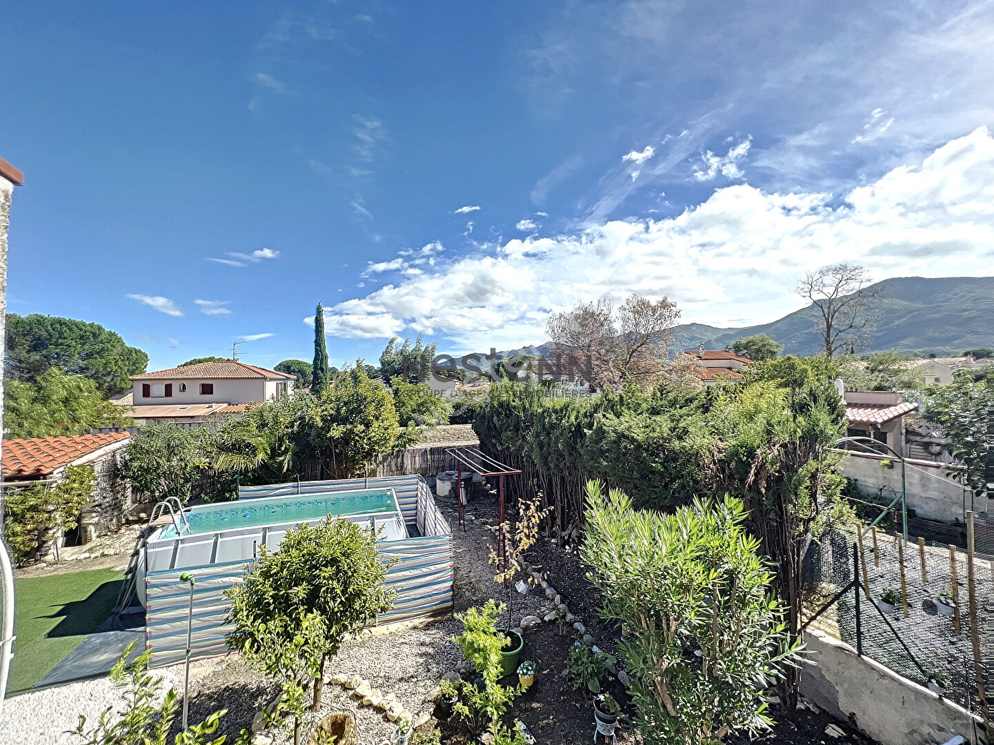 Maison St Genis Des Fontaines 5 pieces 102 m2