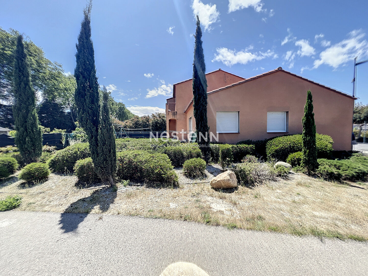 Elne, maison 3 chambres garage et jardin