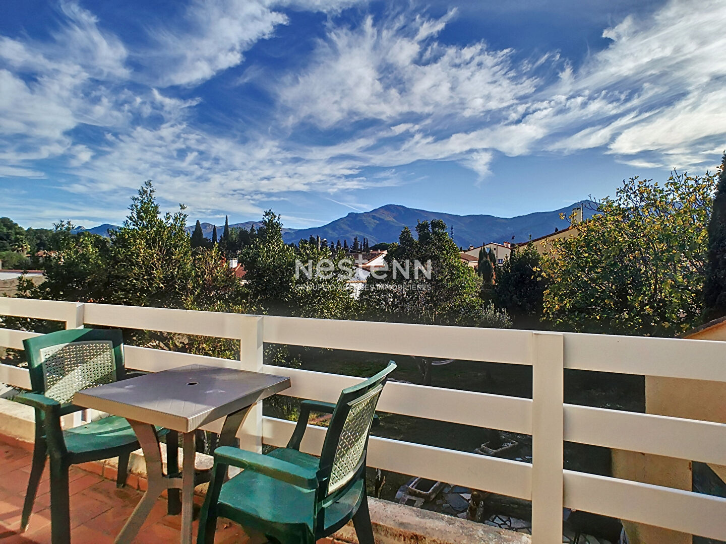 Maison 3 faces a vendre a Saint Genis des Fontaines, 5 pieces, 130 m2