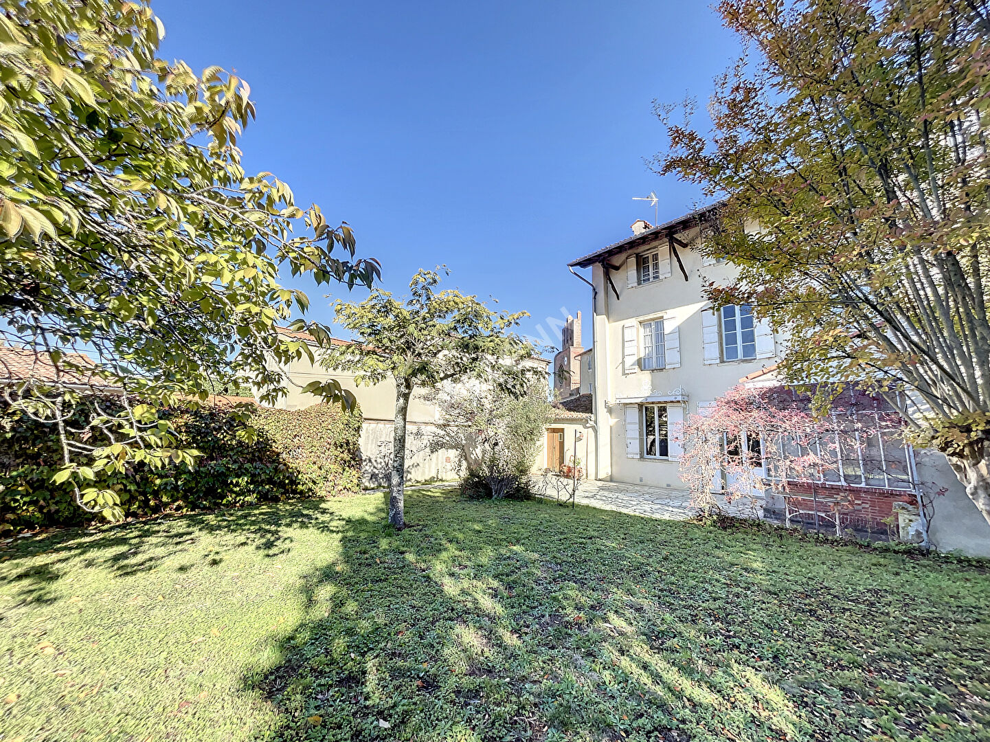 Maison à rénover à Belpech 246m²