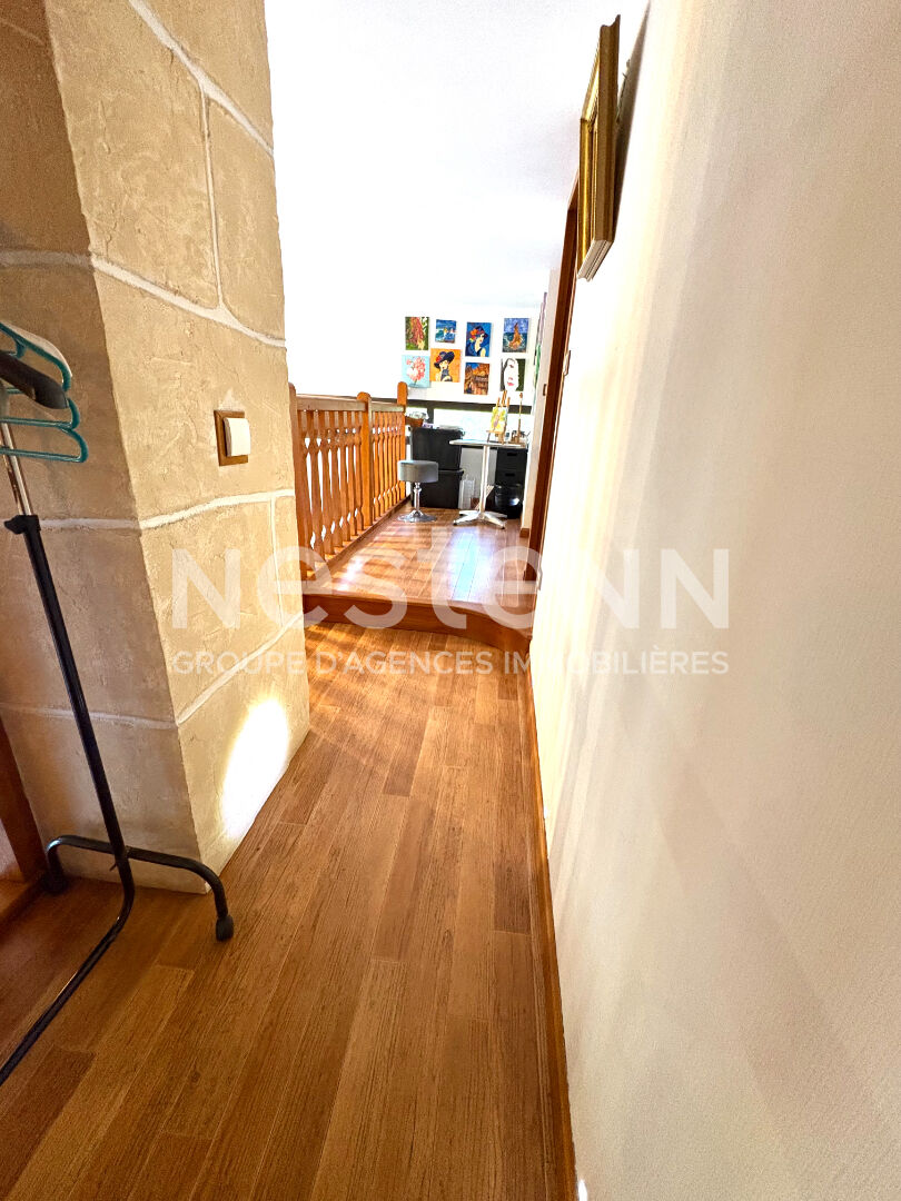 A VENDRE MONTS D'OLMES APPARTEMENT / TERRASSE 116 M² / GARAGE