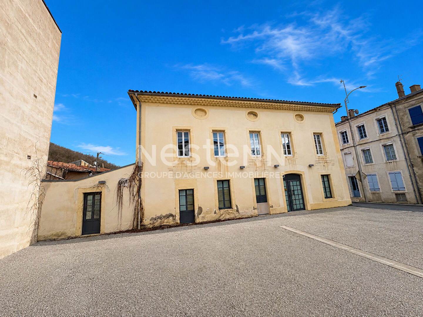Local commercial 13 pièces 209 m² · à Lavelanet · 209 m² · 214 000 €