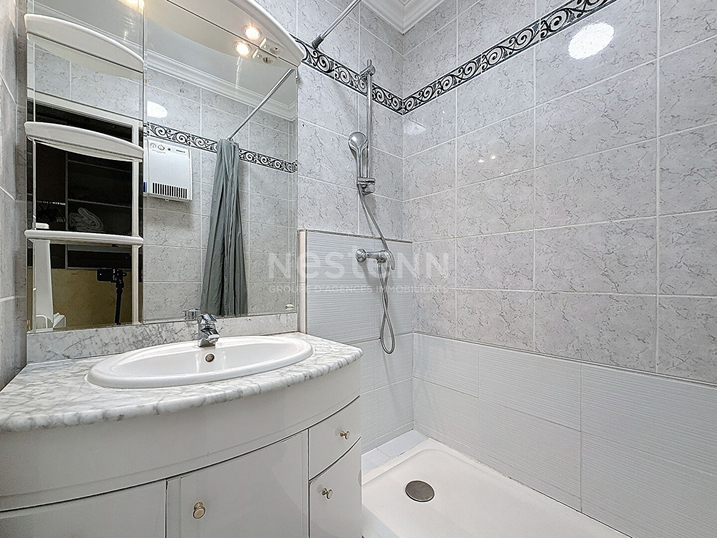 LE GRAU DU ROI - APPARTEMENT P3 VUE MER + CAVE - SECTEUR RIVE GAUCHE