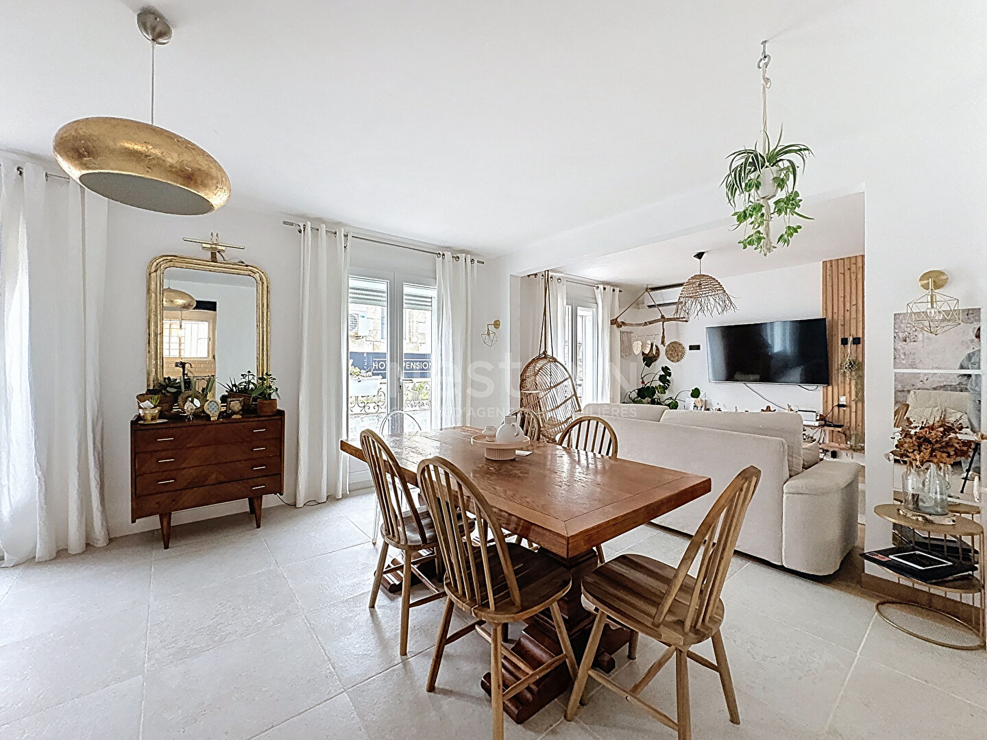 LE GRAU DU ROI - MAISON P5 DE 145.77 M² EN EXCELLENT ÉTAT - SECTEUR CENTRE VILLE