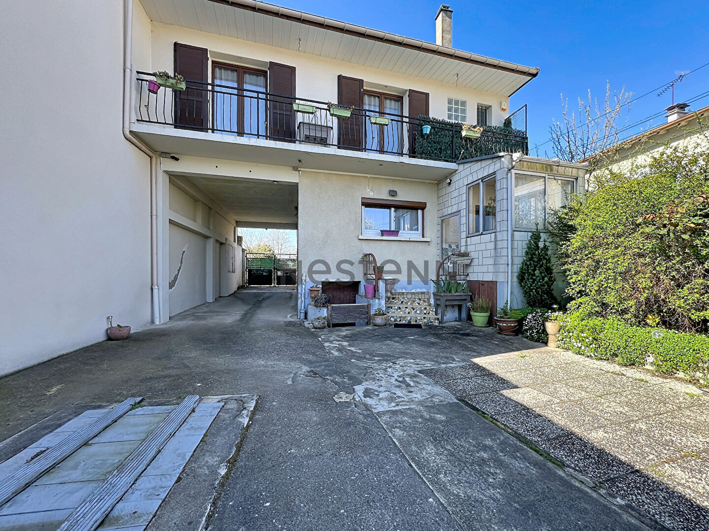 Maison 6 pièces 107 m² · à Villeneuve Saint Georges · 107 m² · 284 000 €