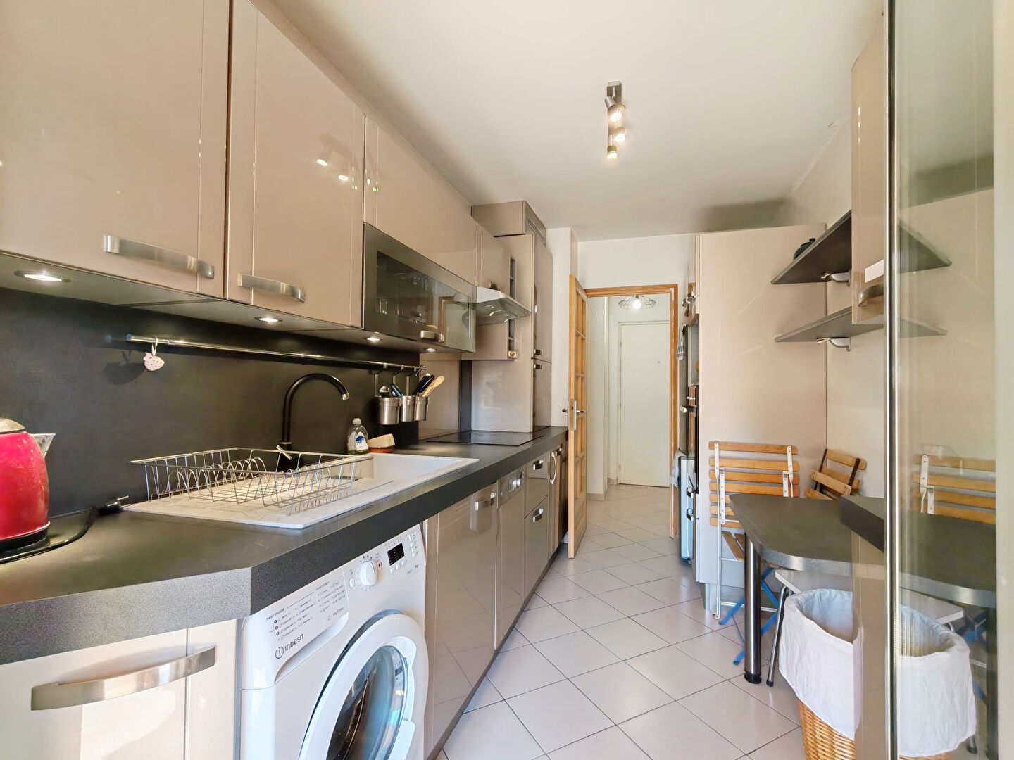 Le Pradet - Appartement T3 68.23 m² - LE PRADET Secteur calme, recherché et proche du Centre-ville