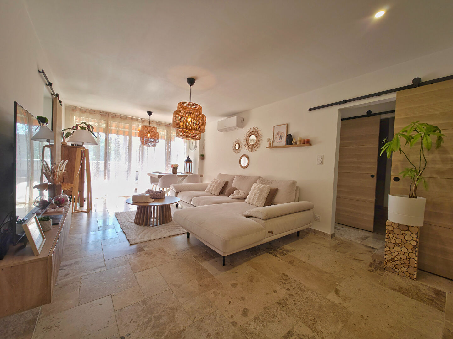 Appartement La Garde 4 pièce(s) 72m2 - 3 chambres - Résidence fermée et sécurisée - Ascenseur - Stationnement privatif - Cave