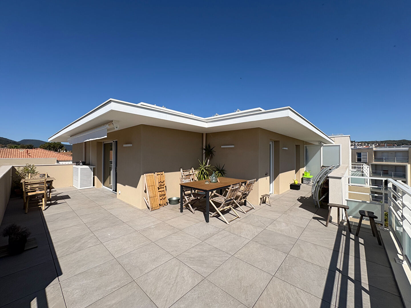 Appartement 4 pièces 83 m² · à Hyeres · 83 m² · 669 000 €