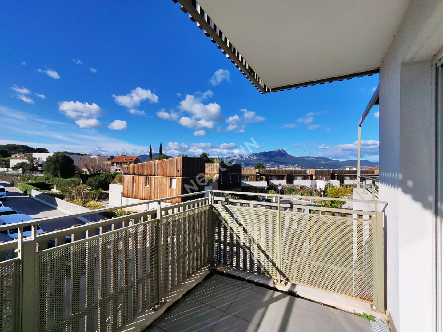 LE PRADET - Appartement T3 - Résidence récente proche du Centre-ville et des plages