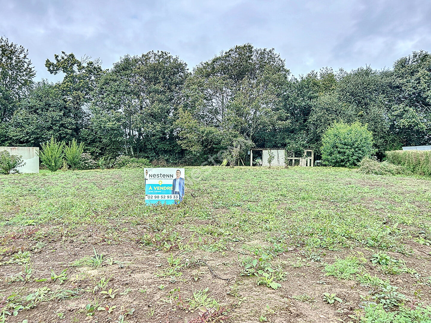 Terrain constructible et viabilisé de 1000 m² à seulement 9 min de Quimper et 4 min de Briec · à Landrevarzec · 99 000 €