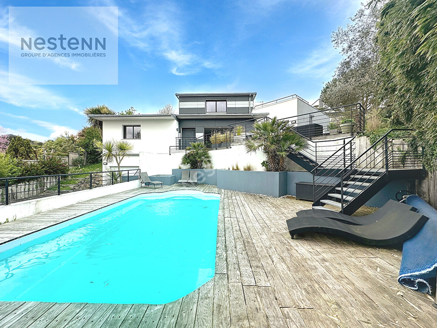 Villa contemporaine d'architecte - 215 m² - Vue sur l'Odet - Piscine