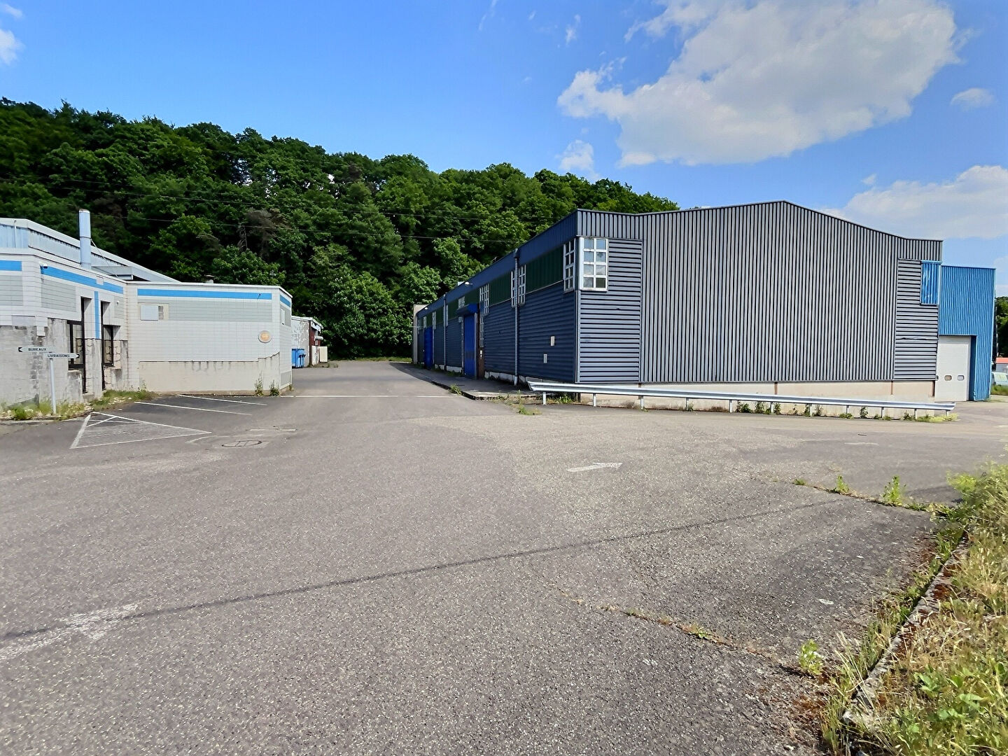 BÂTIMENT INDUSTRIEL / LOGISTIQUE SAINT-AVOLD 4 500 m²