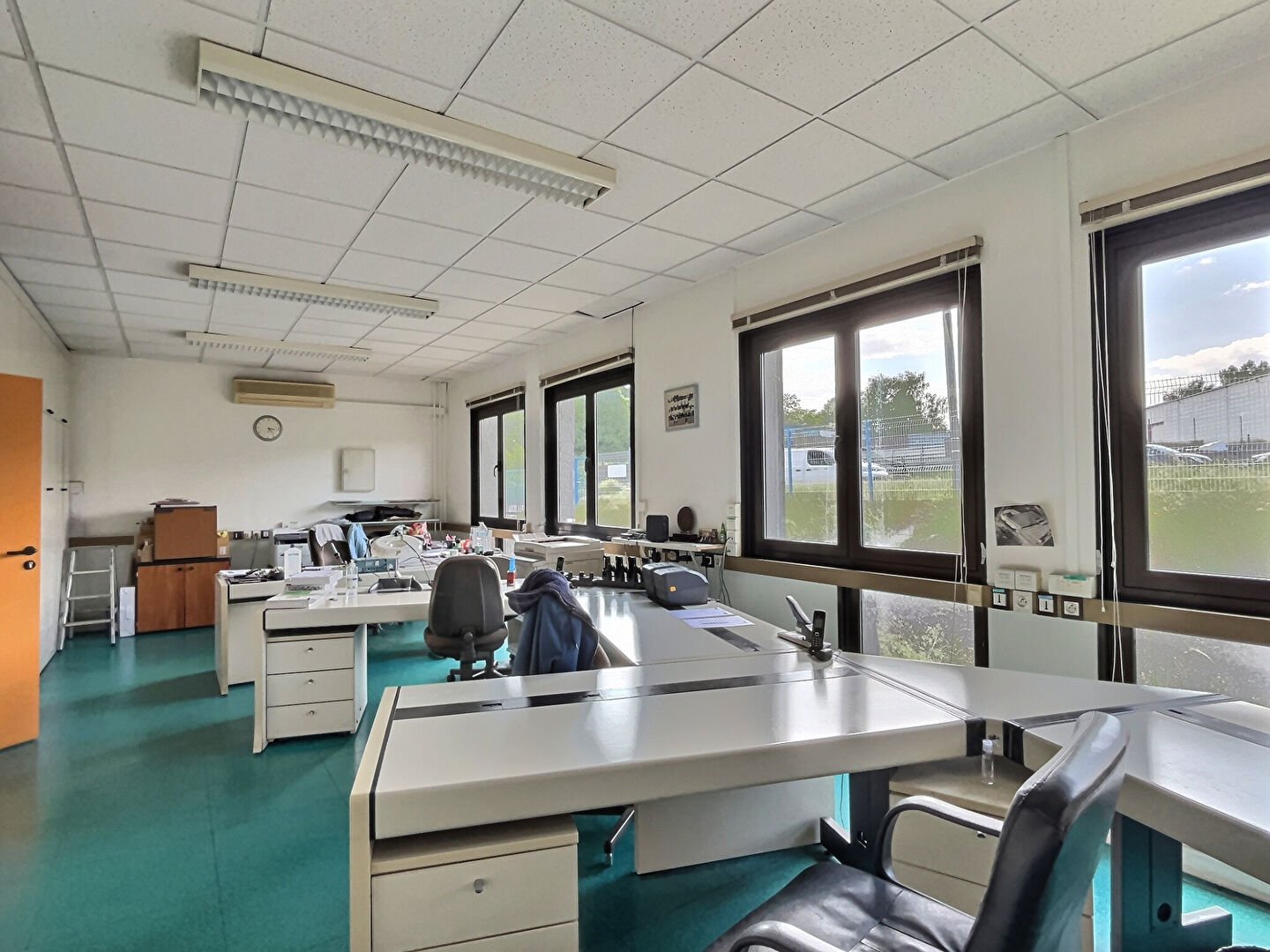 BÂTIMENT INDUSTRIEL / LOGISTIQUE SAINT-AVOLD 4 500 m²