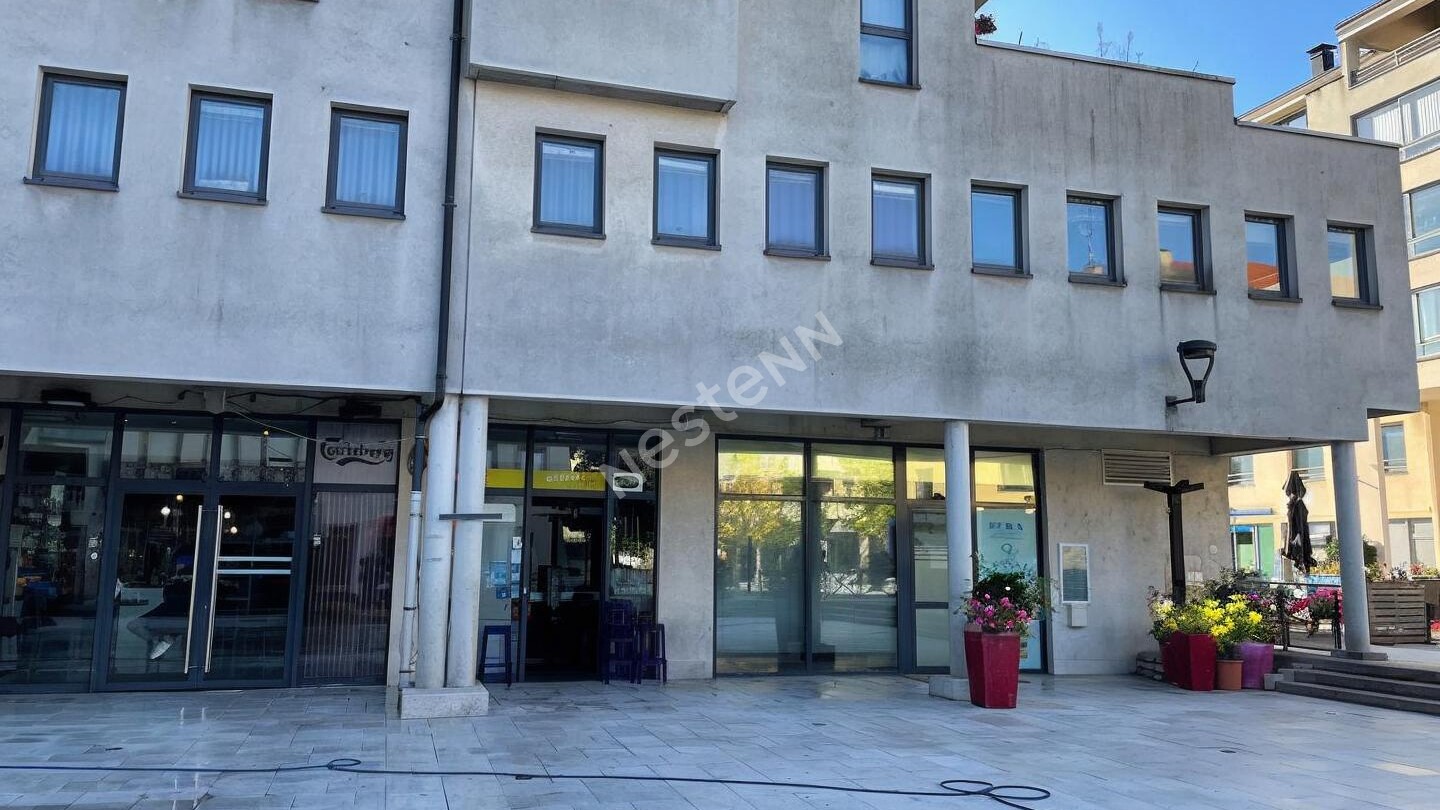 Plateau Bureaux  exceptionnel de 330 m2 à Forbach