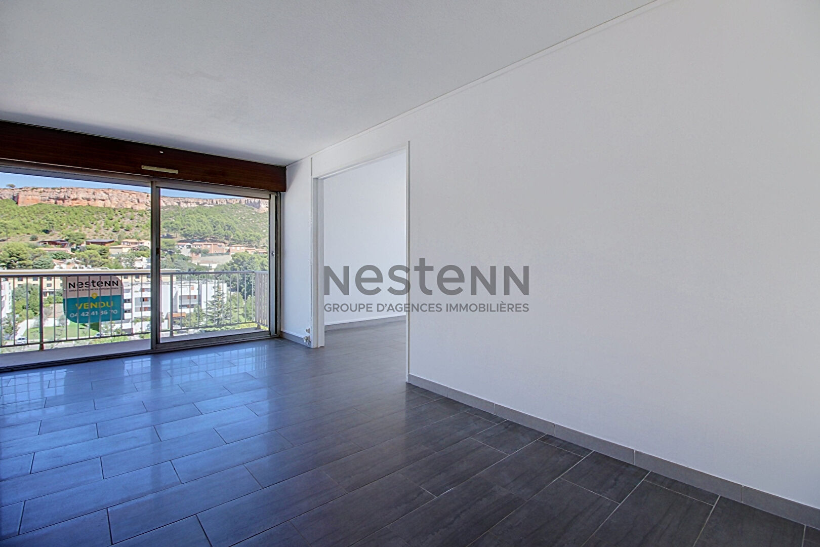 Appartement 5 pièces 96 m² · à Vitrolles · 96 m² · 210 000 €
