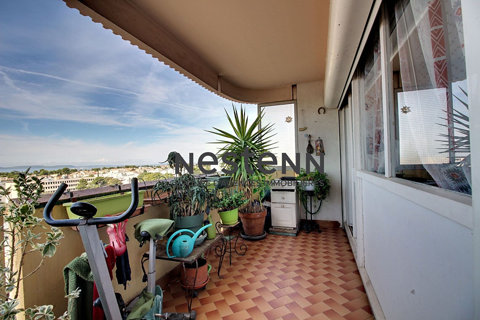 Appartement 3 pièces 78 m² · à Vitrolles · 78 m² · 60 000 €