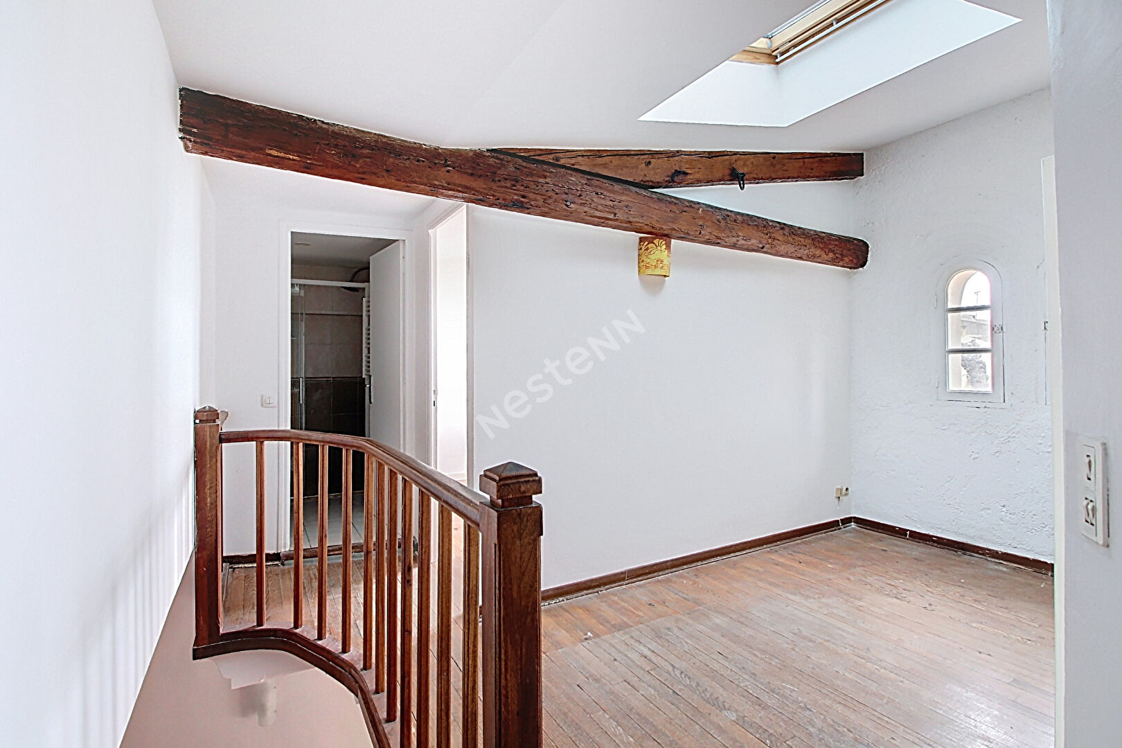 CHARMANTE MAISON DE VILLE T5 SUR SAINT-MITRE-LES-RAMPARTS - A VISITER SANS TARDER