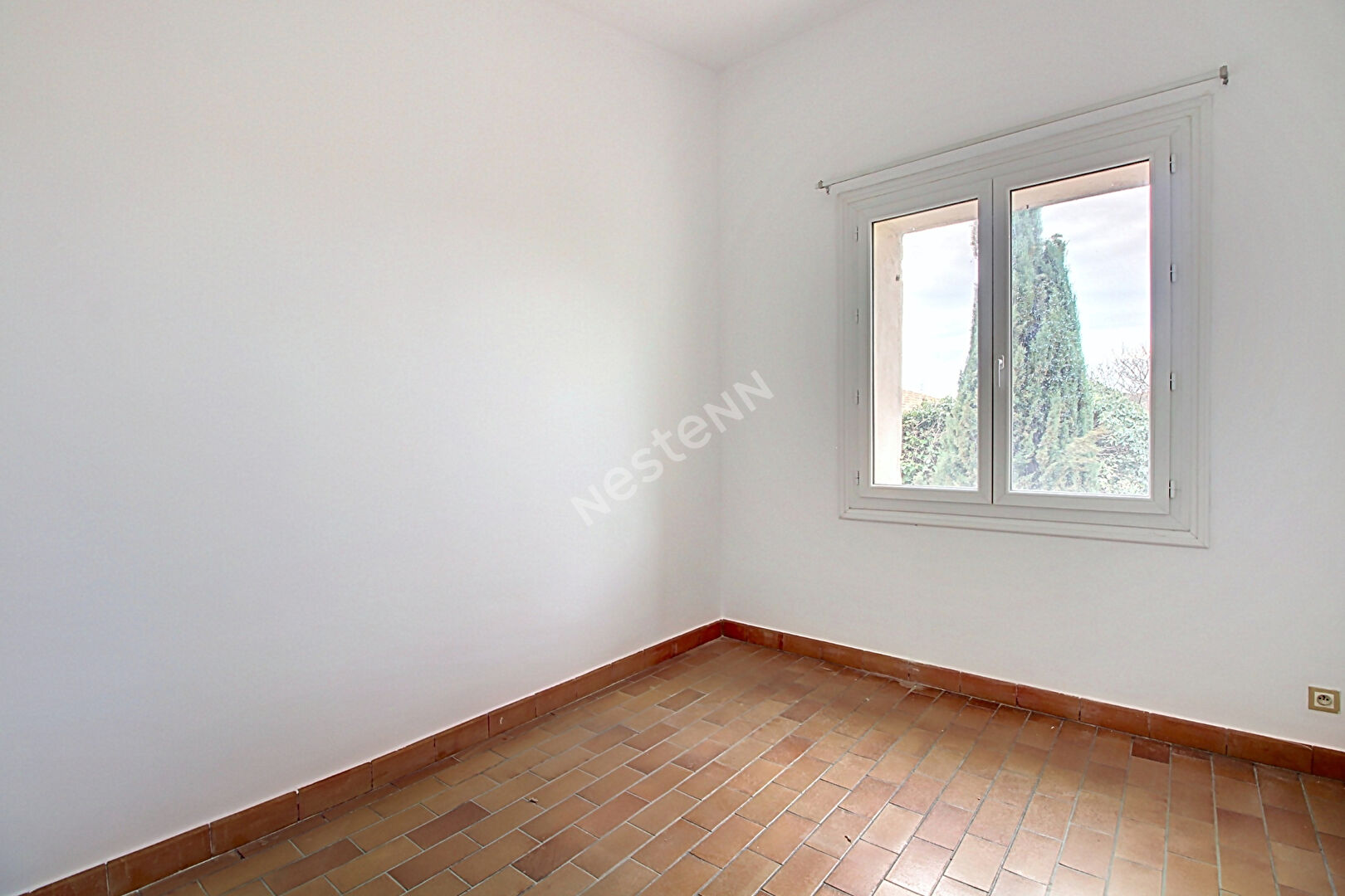 CHARMANTE MAISON DE VILLE T5 SUR SAINT-MITRE-LES-RAMPARTS - A VISITER SANS TARDER