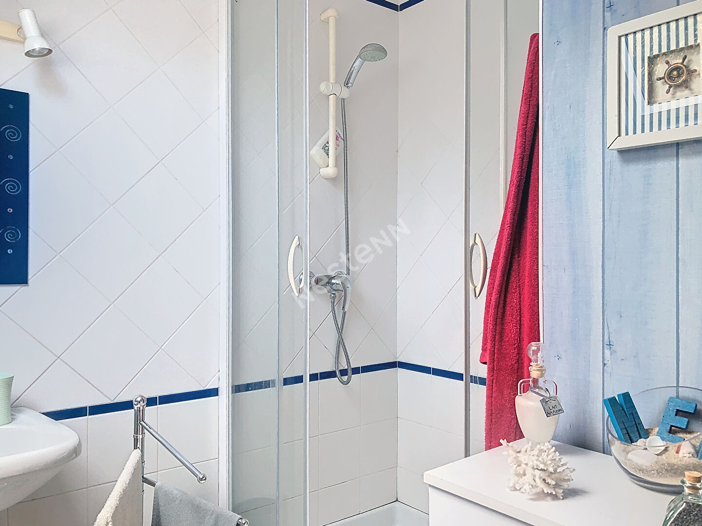 Vente maison familiale de 213m2 à Chateaubriant avec cinq chambres, sur un terrain arboré de plus de 2 hectares avec piscine