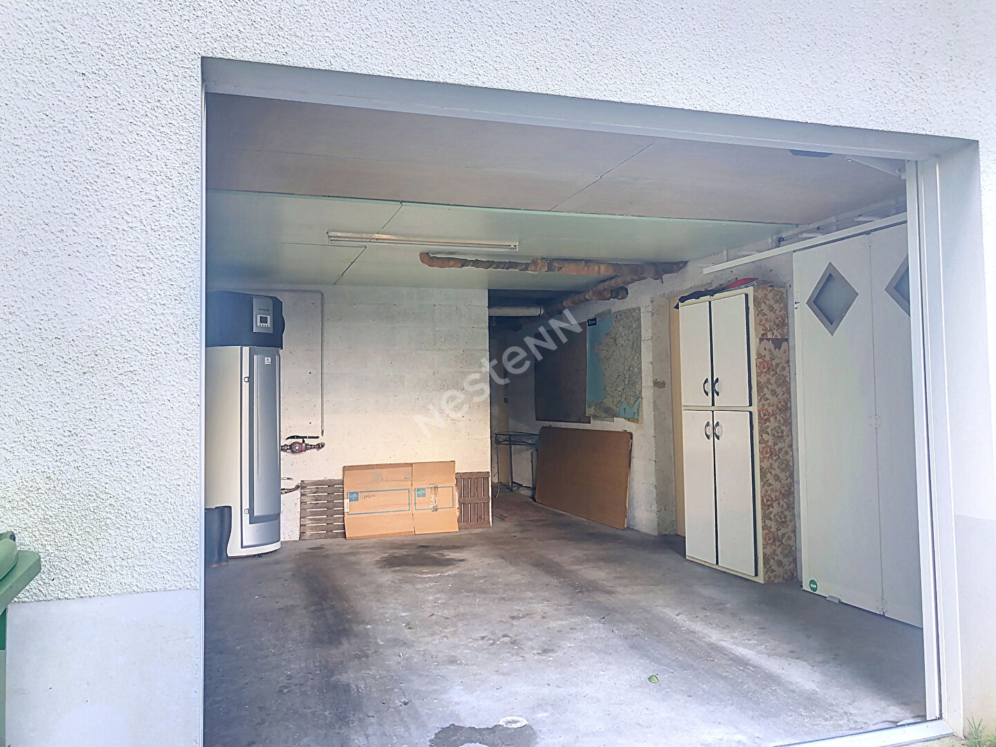 Vente maison familiale de 213m2 à Chateaubriant avec cinq chambres, sur un terrain arboré de plus de 2 hectares avec piscine