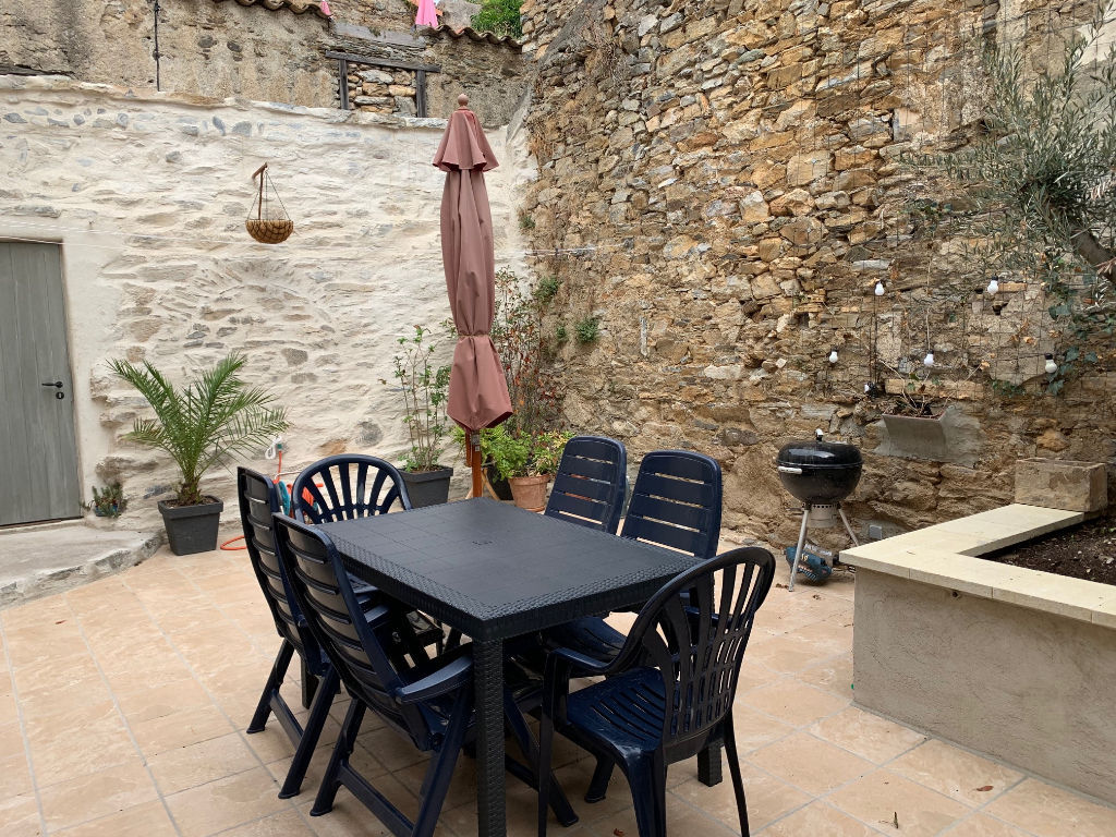 MAISON A VENDRE MONTAGNE NOIRE LES ILHES CABARDES 11380 86 M2 HABITABLES COUR