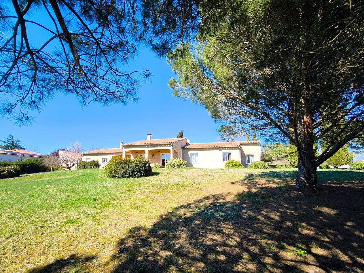 Maison 5 pièces 124 m² · à Cailhau · 124 m² · 385 000 €