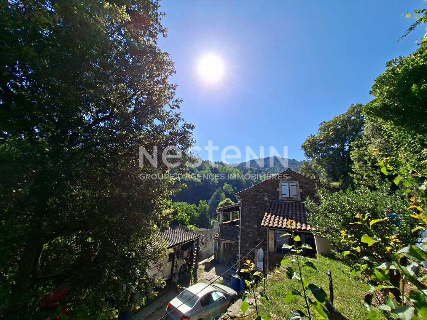 Maison 7 pièces 130 m² · à Saint-Étienne-Vallée-Française · 130 m² · 299 000 €