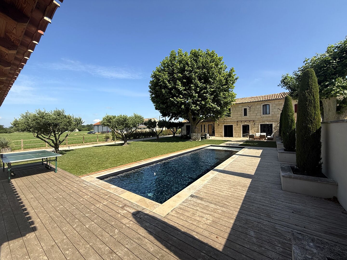 Maison 7 pièces 187 m² · à Arles · 187 m² · 799 050 €