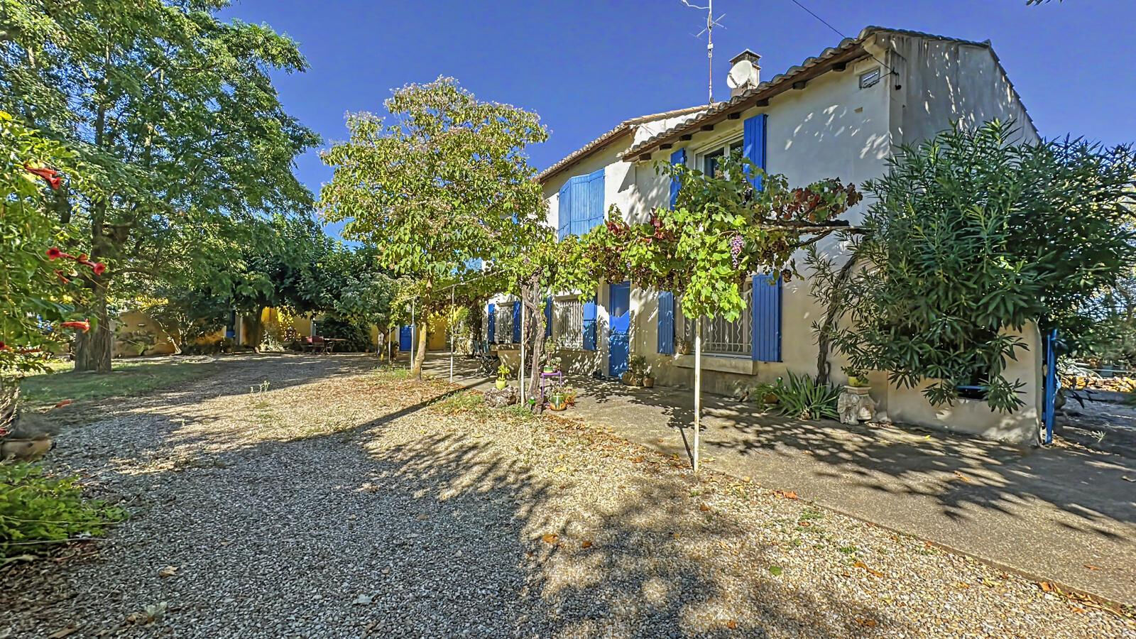 Maison 12 pièces 258 m² · à Arles · 258 m² · 714 000 €