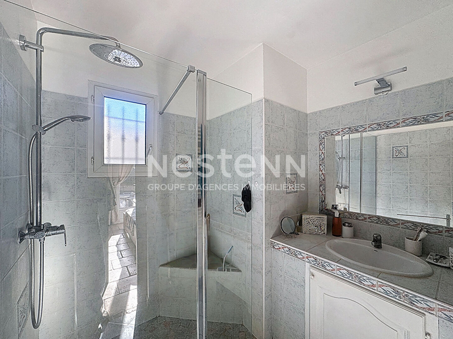 Maison à vendre à Graveson - 4 chambres avec piscine