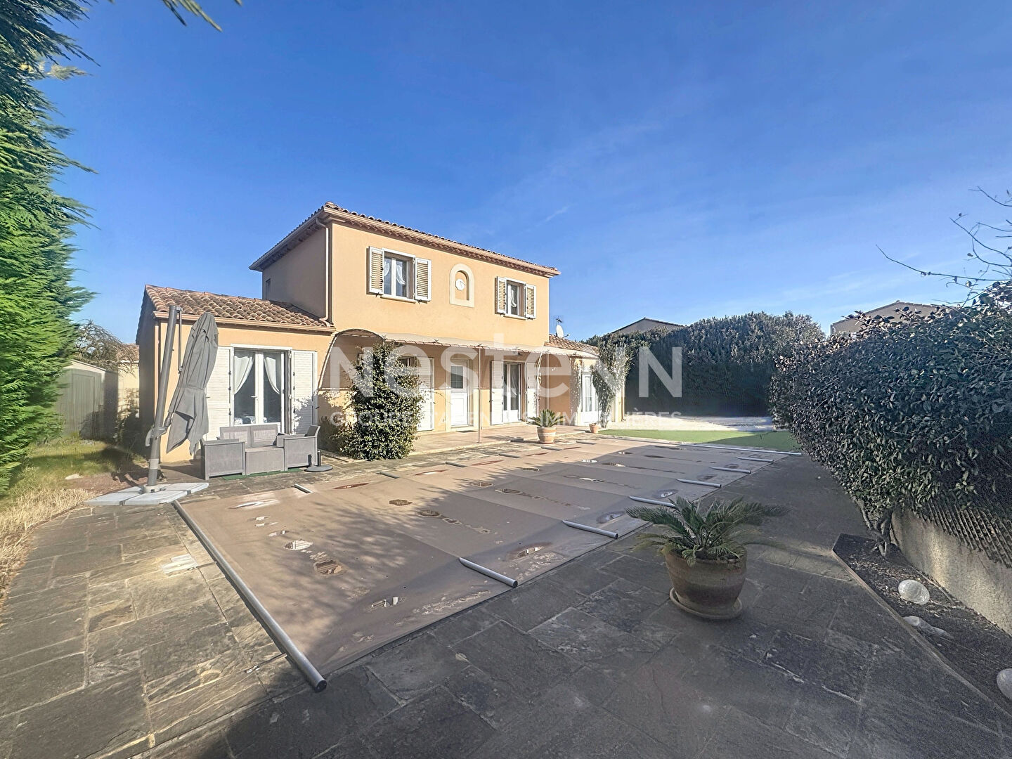 Maison à vendre à Graveson - 4 chambres avec piscine