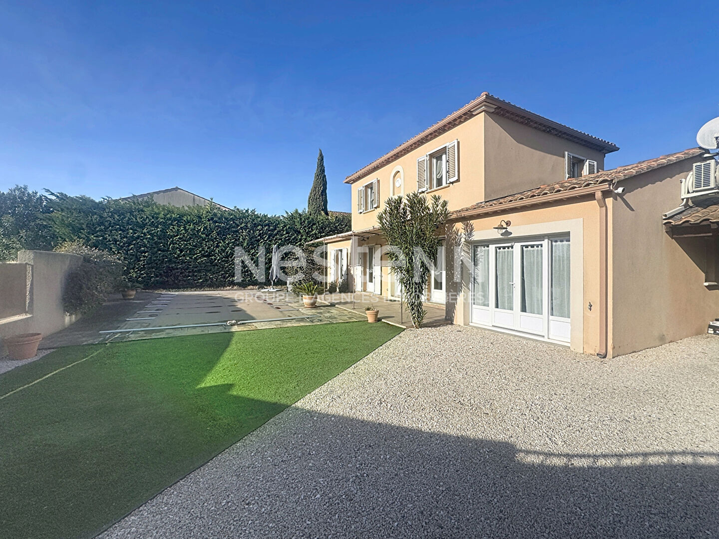 Maison à vendre à Graveson - 4 chambres avec piscine