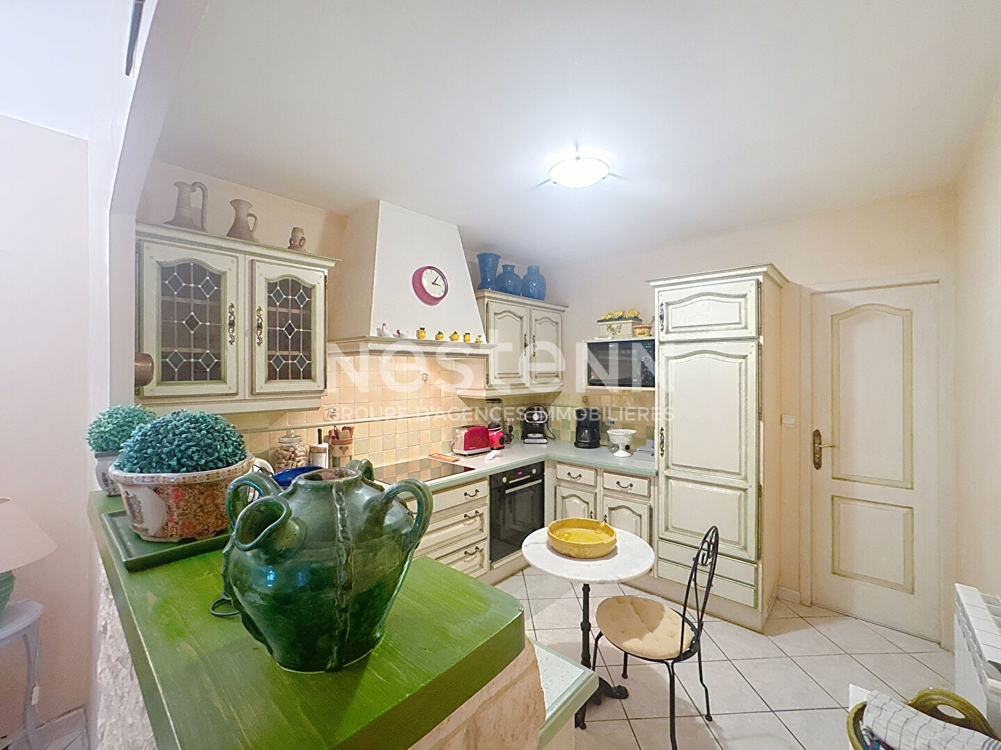 Maison à vendre à Graveson - 5 pièces avec piscine