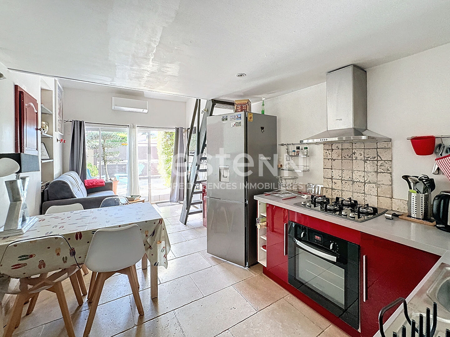 À vendre à Graveson ? Charmante maison plain pied avec studio indépendant