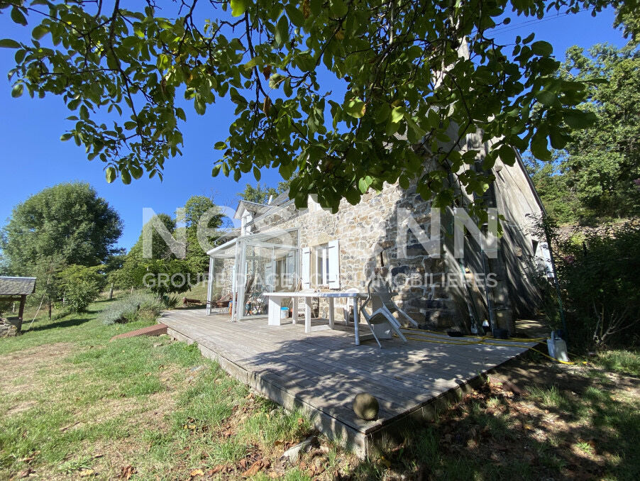 Maison 6 pièces 167 m² · à St Julien Pres Bort · 167 m² · 369 500 €