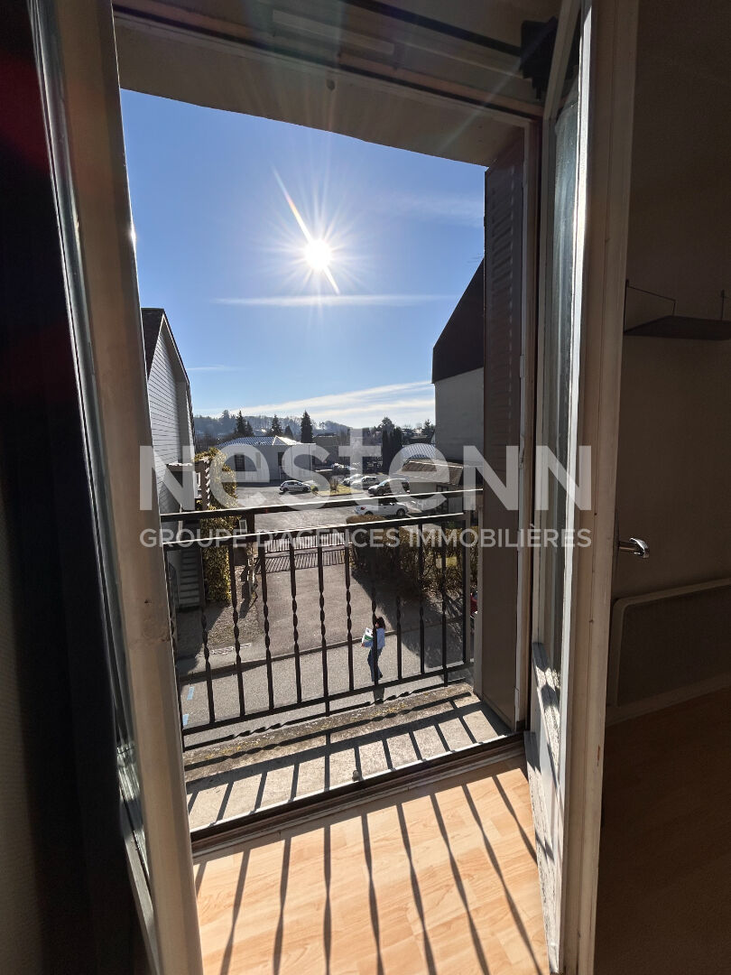 Appartement 2 pièces 60 m² · à Ussel · 60 m² · 50 000 €