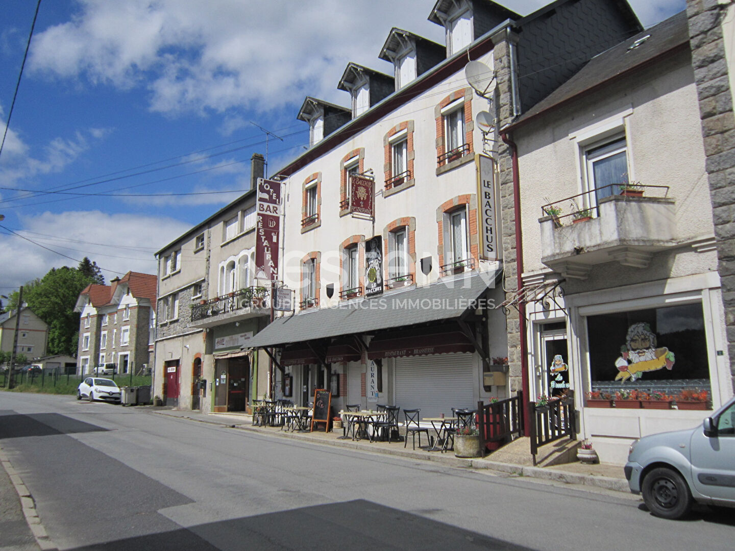 Maison 22 pièces 428 m² · à La Courtine · 428 m² · 901 000 €