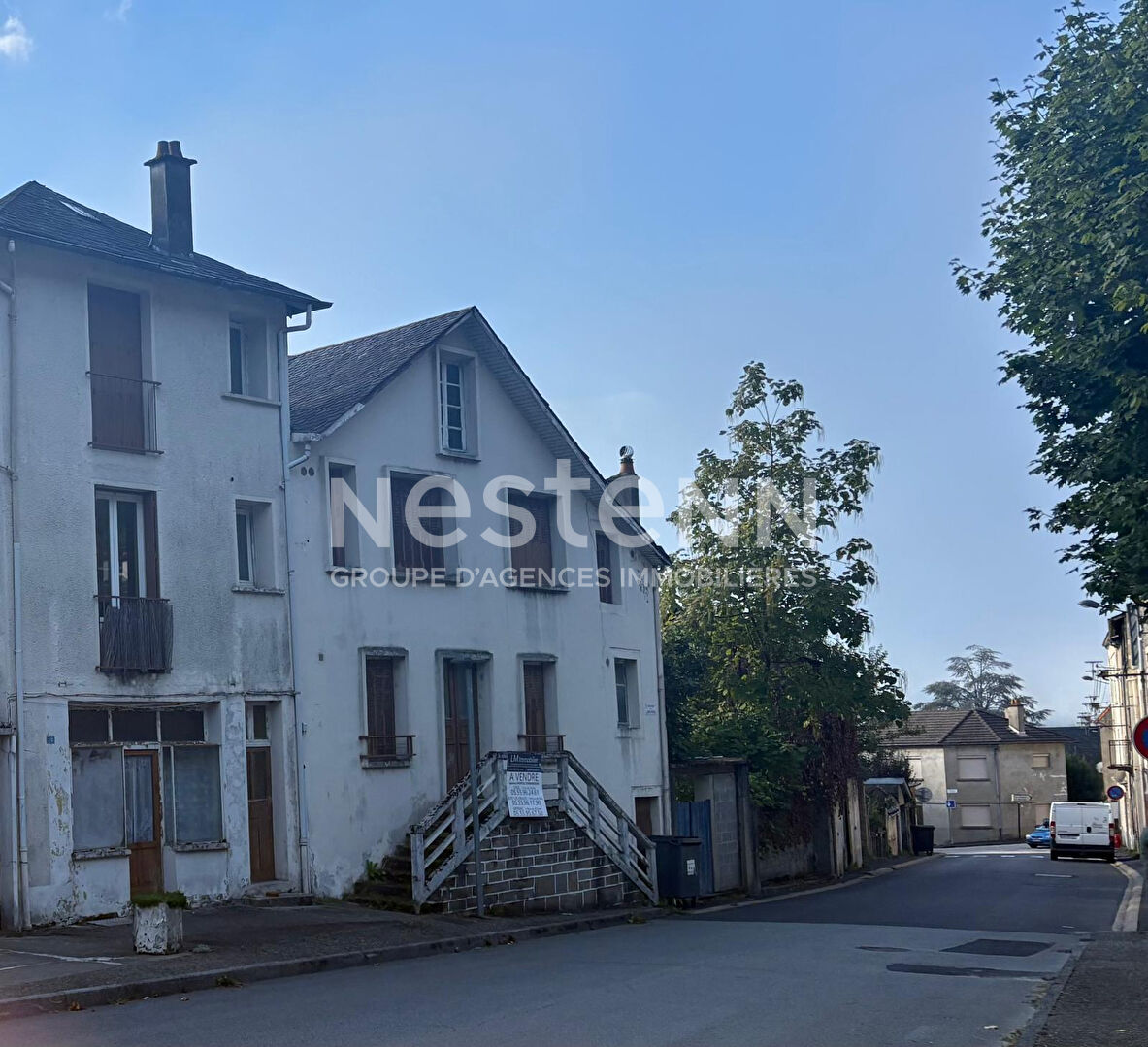 Immeuble 20 pièces 390 m² · à Bort-les-Orgues · 390 m² · 15 500 €