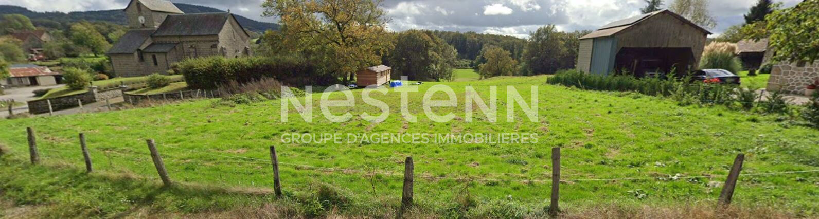 Terrain 1045 m² · à Sarroux - Saint Julien · 20 500 €